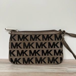 Michael Kors Wristlet